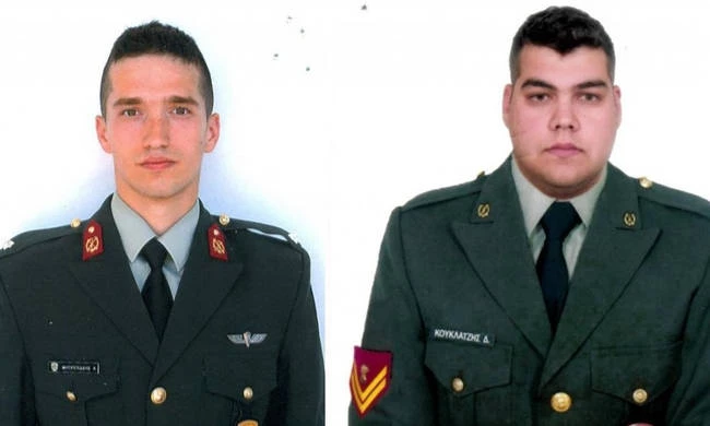 Έλληνες στρατιωτικοί: «Καθαρά» τα κινητά τους – Πόσο θα μείνουν στη φυλακή